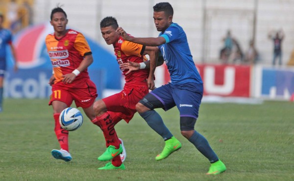 Motagua viene de abajo y le arrebata el triunfo al Real España