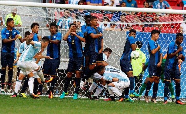 AUDIO: Agónica narración en Argentina de los últimos minutos ante Honduras