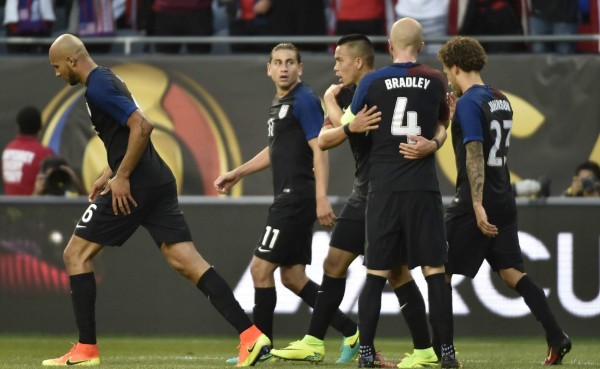 Costa Rica, en la cuerda floja tras ser goleado por Estados Unidos