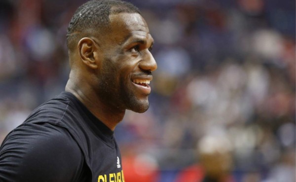 El multimillonario contrato de LeBron James con Nike