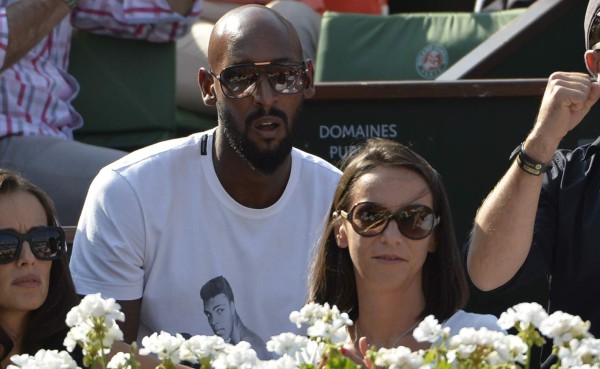 Nicolás Anelka ficha por el FC Mumbai de la India