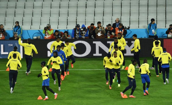 Las figuras de Ecuador ante la Selección de Honduras
