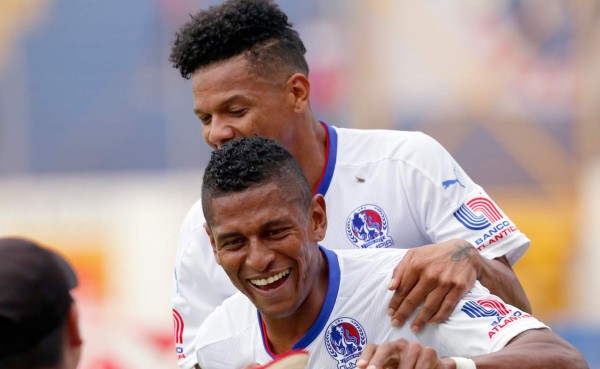 Olimpia sigue en el liderato y deja al Platense sin aspiraciones