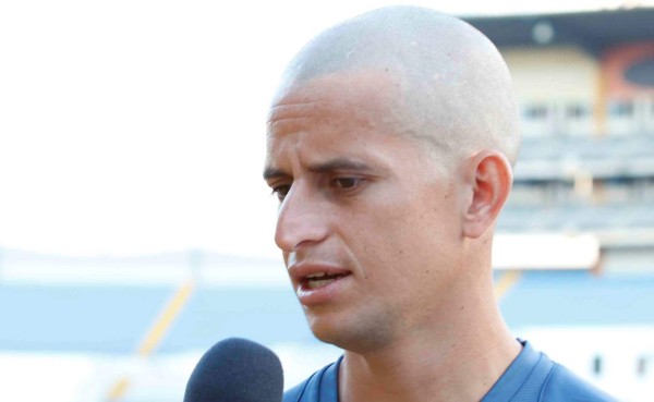 Tras su debut con Honduras, Maynor Figueroa 'pelonea' a Oliver Morazán