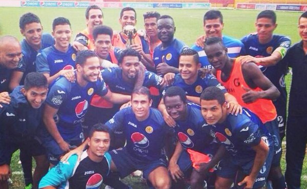 Motagua vence al Alianza y se trae copa de El Salvador
