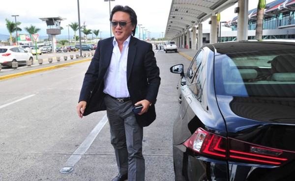 Federación de Costa Rica denuncia a Eduardo Li por estafa