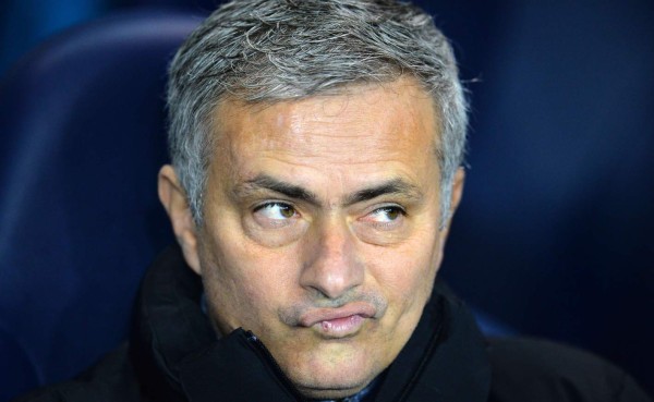 VIDEO: Mourinho se va a camerinos antes del final del primer tiempo