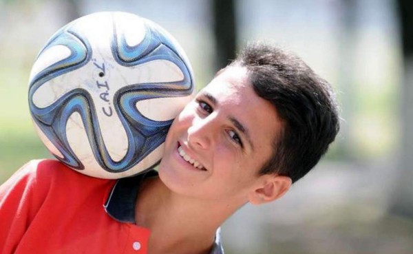 Barcelona niega que haya firmado al futuro Messi