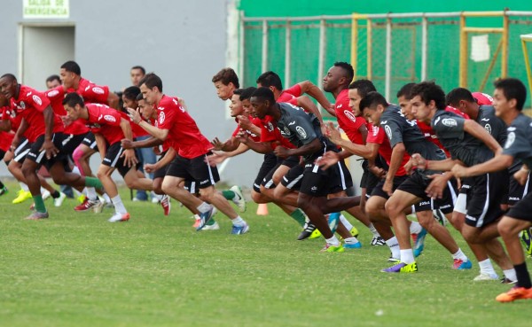 TNAF habilitó a Marathón para inscribir a su plantilla de jugadores