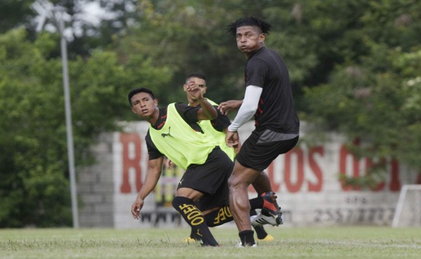 Aris Salónica de Grecia hizo una oferta por Carlo Costly