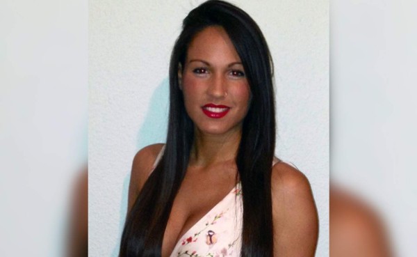 Las infartantes novias y esposas de 'El Clásico' Barcelona - Real Madrid