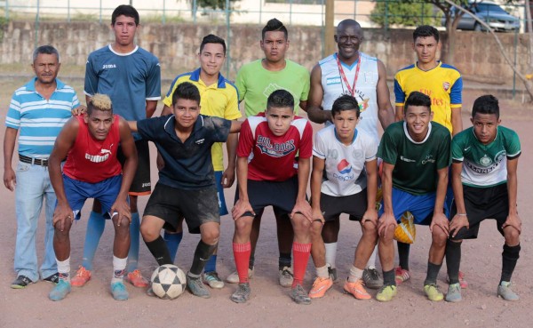 El humilde Infop sueña llegar a Liga de Ascenso de la mano de Bennett