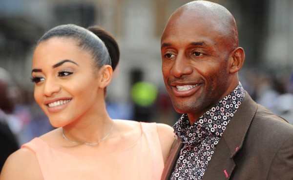 Hija de ex futbolista homosexual: 'Hay siete jugadores gays en la Premier'