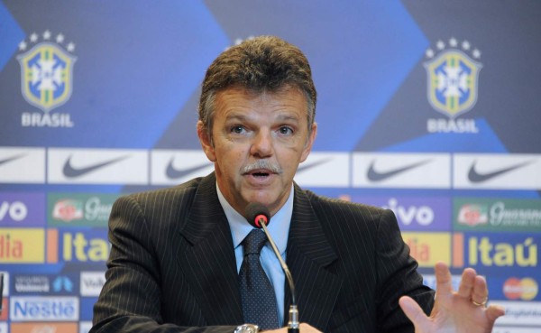 Brasil descarta entrenador extranjero para sustituir a Scolari