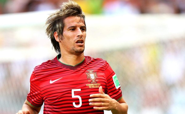 Coentrao no entrena con resto de compañeros de selección por un golpe