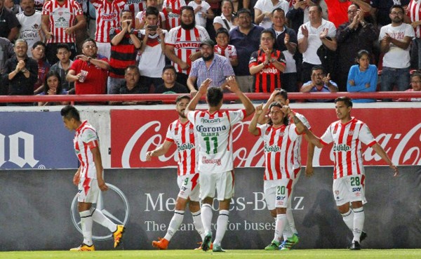 El Necaxa de Brayan Beckeles clasifica a la final del ascenso en México