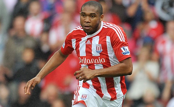 Wilson Palacios reaparece entre los suplentes del Stoke City