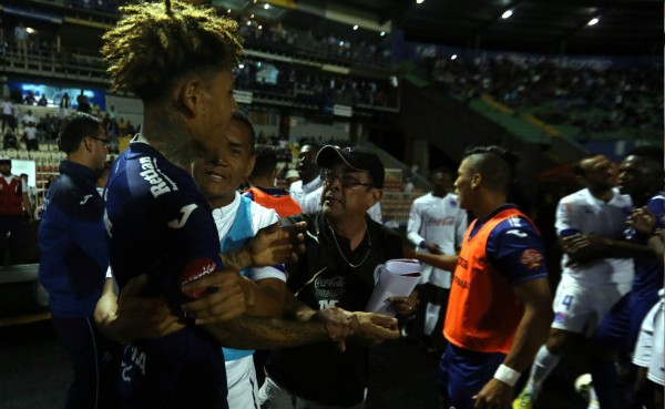 Las imágenes curiosas que dejó el clásico