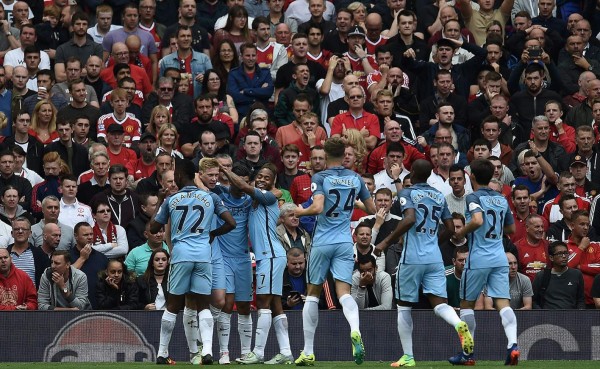 El City gana al United y se queda con el derby de Manchester