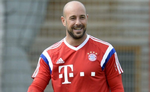Pepe Reina debuta en la Bundesliga con el Bayern