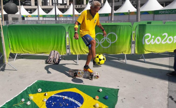 VIDEO: Lion, el rey del Jogo Bonito que demuestra su talento en el Maracaná