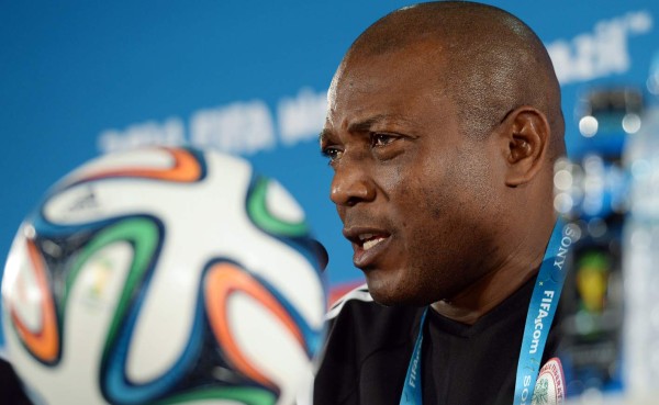 Técnico de Nigeria desmiente que haya renunciado a su cargo