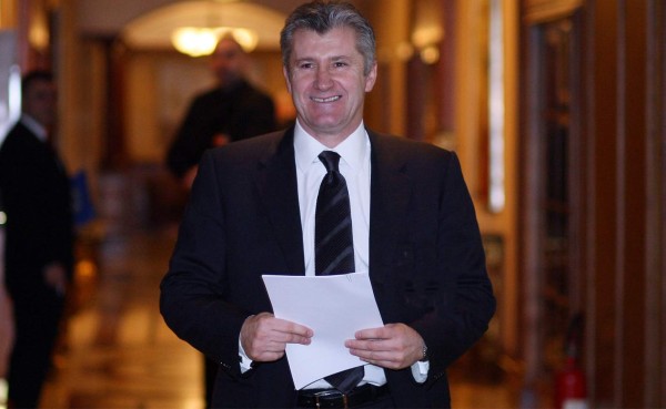 Periodistas croatas acusan a Davor Suker de violencia y censura