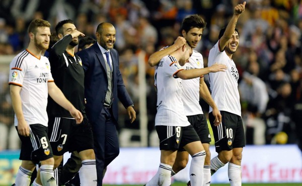 VIDEO: Así festejó Mestalla a sus héroes el triunfo ante Real Madrid