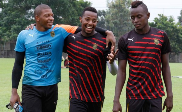 Velásquez al Victoria: 'Por la magnitud del juego, sacan cosas que no vienen al caso'