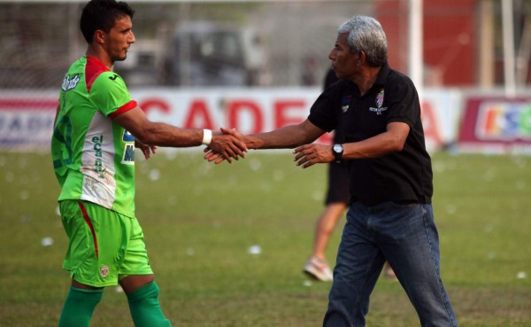Héctor Castellón es fuerte candidato para dirigir a Marathón
