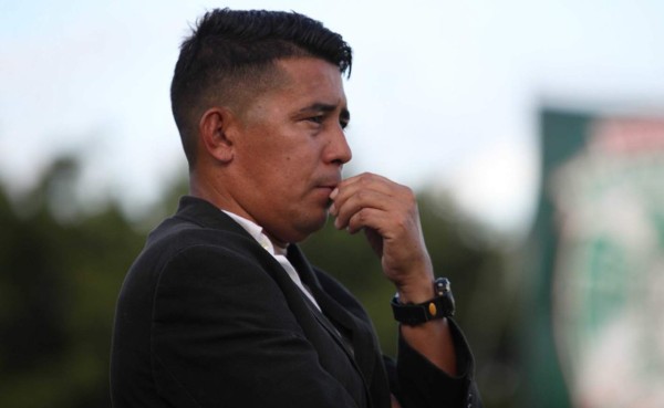 Elvin López: 'El orden táctico fue importante para llevarnos un punto'