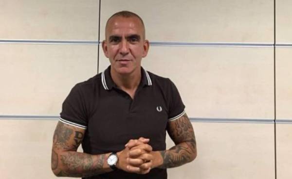 Duro ataque: “¿Lionel Messi o Cristiano Ronaldo? Prefiero al humano con alma que al marciano sin sentimientos”