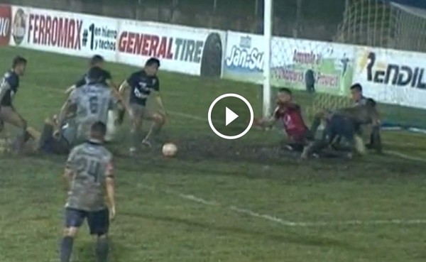 VIDEO:Sebastián Portigliatti y sus tres espectaculares tapadas al Honduras Progreso