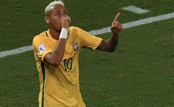 Neymar anotó su gol 49 con la camiseta de Brasil. Además dio dos asistencias.