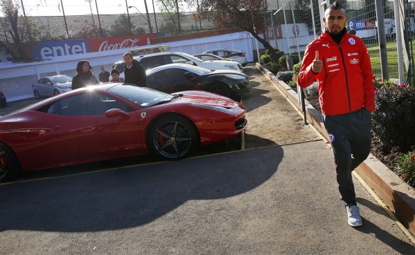 Ferrari 458 Italia, la lujosa máquina que chocó Arturo Vidal
