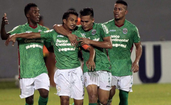 Cinco meses después, Mario Berríos regresa con gol en Marathón
