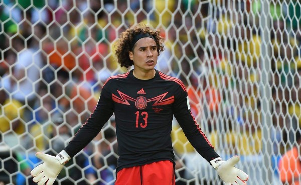 OFICIAL: Guillermo Ochoa se convierte en nuevo jugador del Málaga