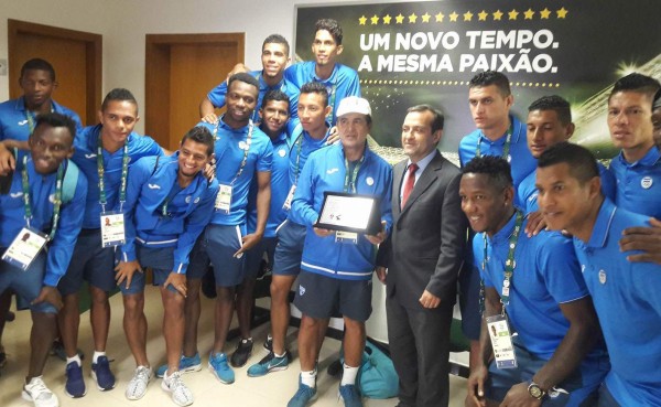 VIDEO: Selección de Honduras recibe reconocimiento en Belo Horizonte