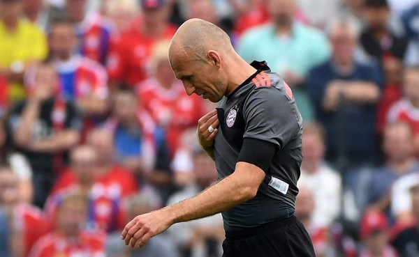 Robben se lesionó en el amistoso de 'estreno' para Ancelotti en el Bayern