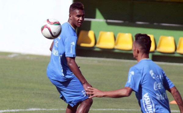 Brayan Beckeles: 'Acá sólo unidos podemos sacar todo adelante'