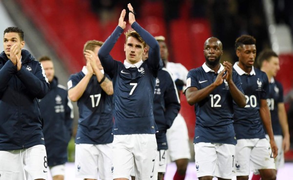 Bombos para el sorteo de la Eurocopa 2016 quedaron definidos