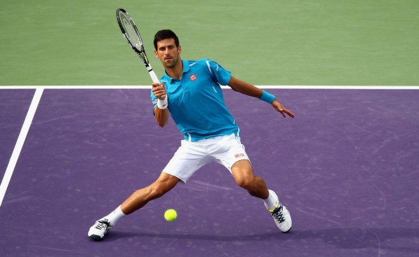 Novak Djokovic avanza a los cuartos de final del torneo de Miami