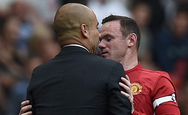 VIDEO: El forcejeo entre Pep Guardiola y Rooney en el derbi de Manchester