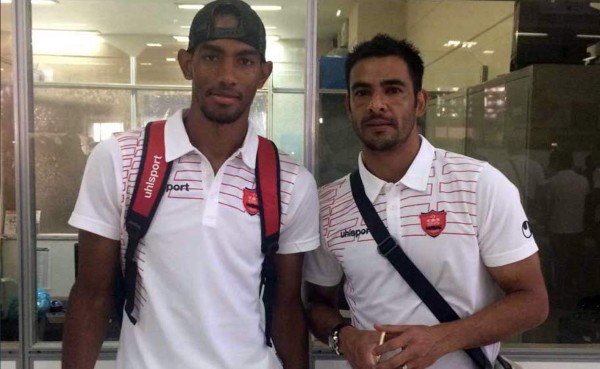 Jerry Bengtson posterga su debut en Irán con Persépolis