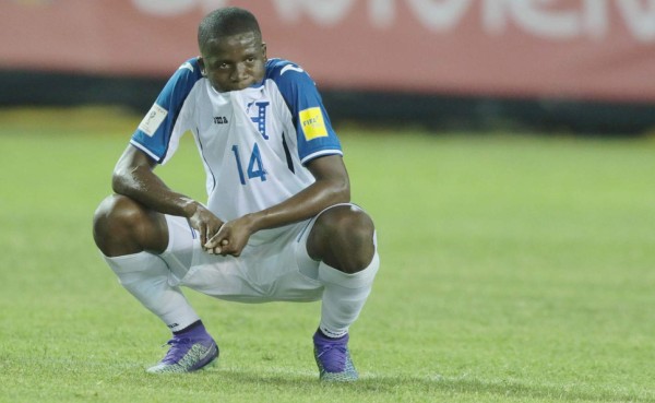 ENCUESTA: ¿Quién es el culpable del empate de Honduras ante El Salvador?