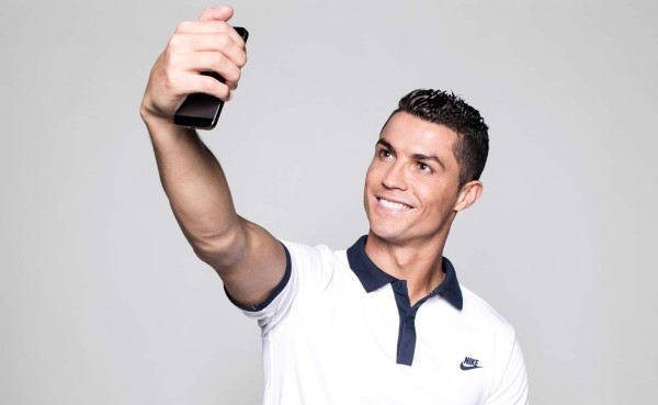 El negocio de Cristiano Ronaldo con sus selfies