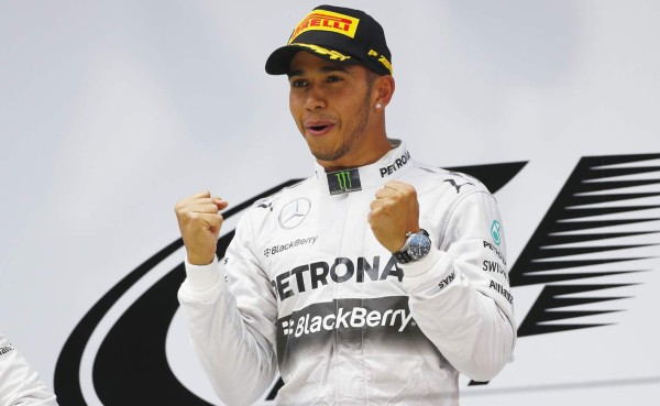 Hamilton se quedó sin ver la final en Wimbledon por no vestir traje y corbata