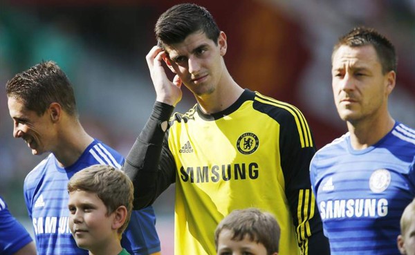 Thibaut Courtois anuncia que renovará con el Chelsea