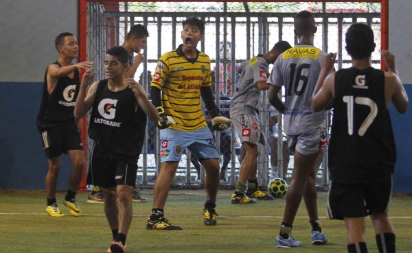 Sauce, Francia, Santo Tomás y Mirav ganan por goleadas en la Copa Gatorade 2016