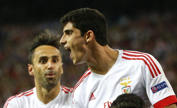 Benfica sorprende al Atlético de Madrid en el Vicente Calderón